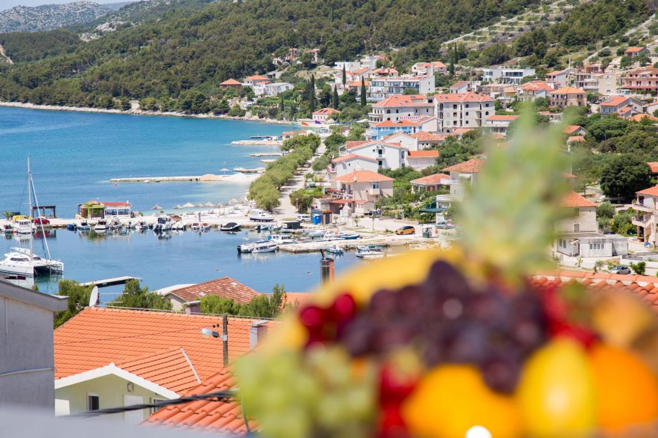 Apartmani Stanic Seget Vranjica Kültér fotó