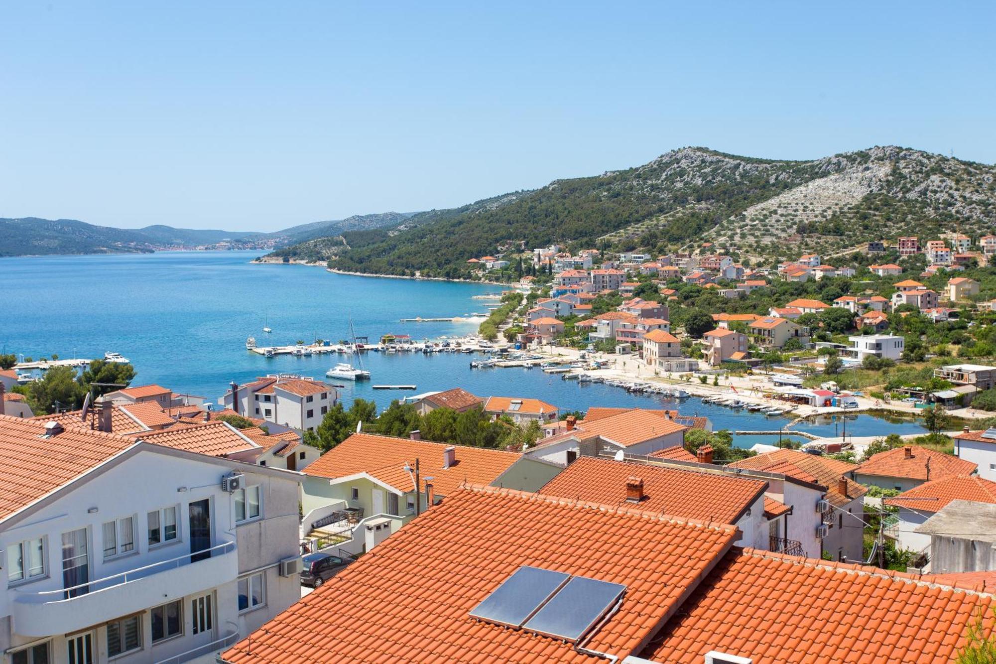 Apartmani Stanic Seget Vranjica Kültér fotó