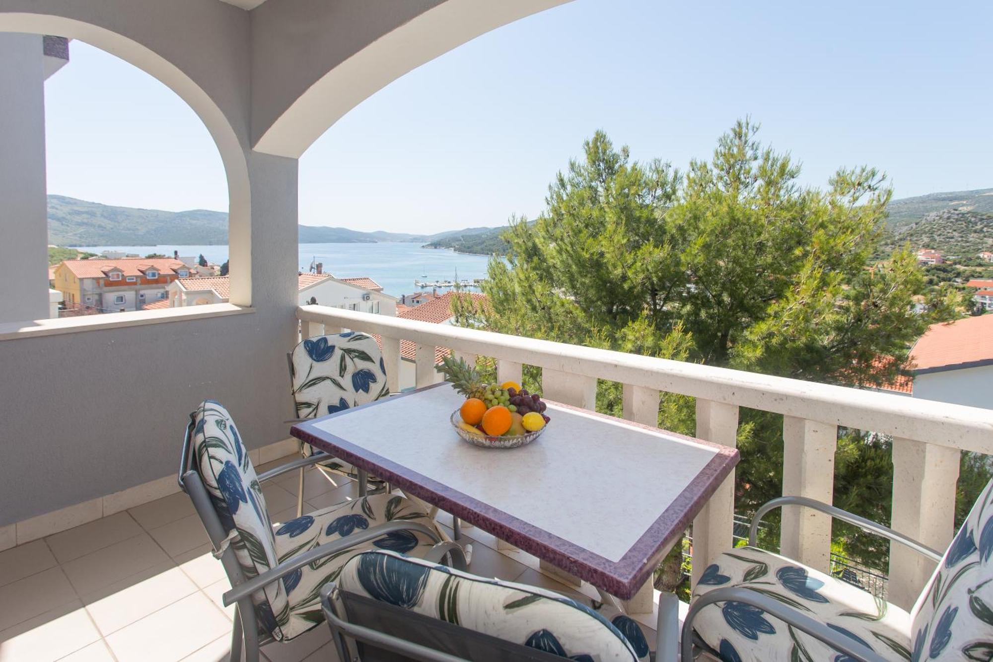 Apartmani Stanic Seget Vranjica Szoba fotó