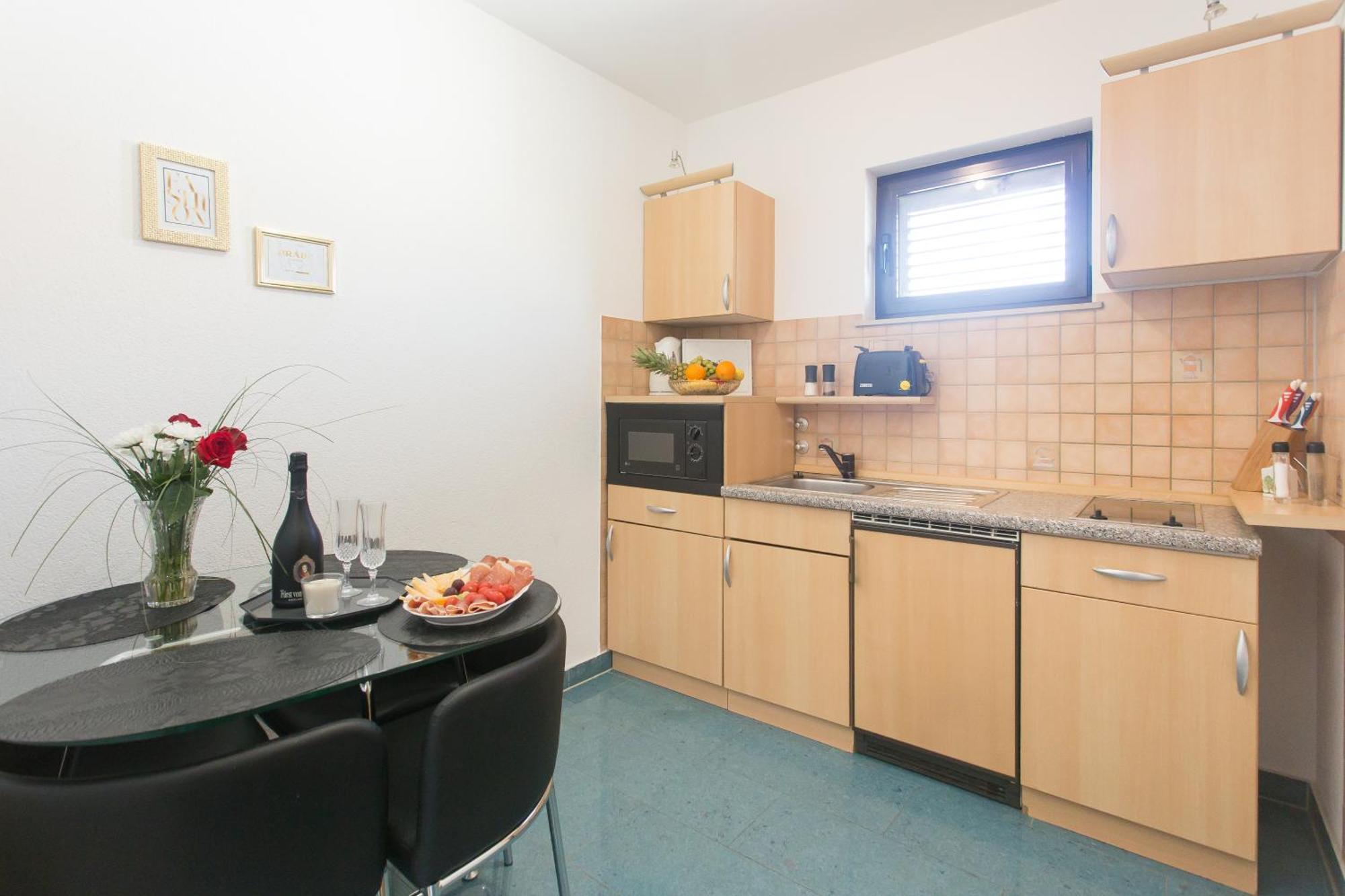 Apartmani Stanic Seget Vranjica Szoba fotó